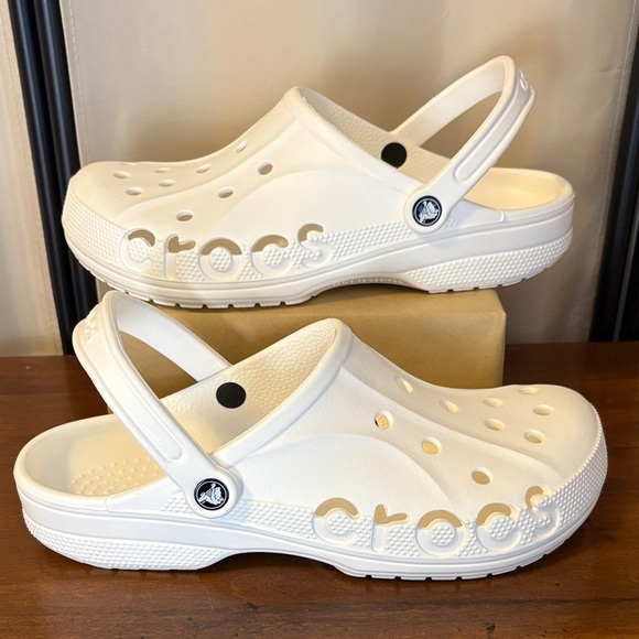 CROCS Classic White Slip-On Sandals - Picture 1 of 4